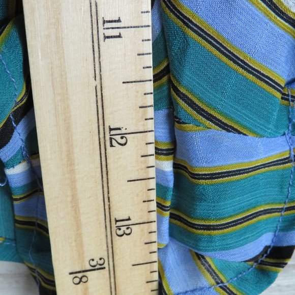 Wild Honey* Women's Elastic Waistband Button/Zipper Closure Lined Shorts~ Medium - Picture 10 of 11